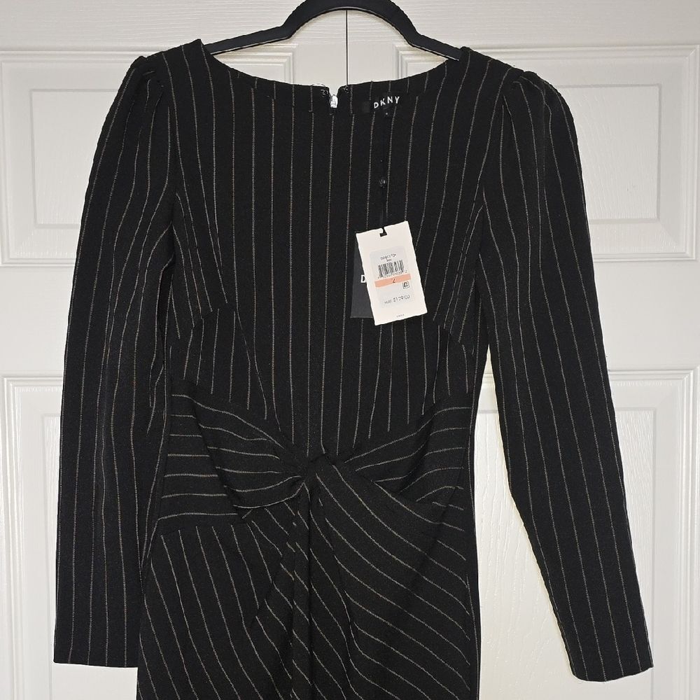 DKNY legant Black Striped Dress NEW - Picture 2 of 10